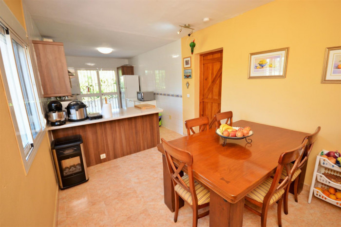Qlistings House - Finca in Coín, Costa del Sol image 2